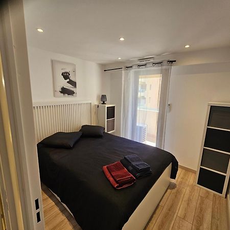 Beautiful 1 Bedroom Flat Nice Buitenkant foto