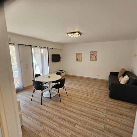 Beautiful 1 Bedroom Flat Nice Buitenkant foto