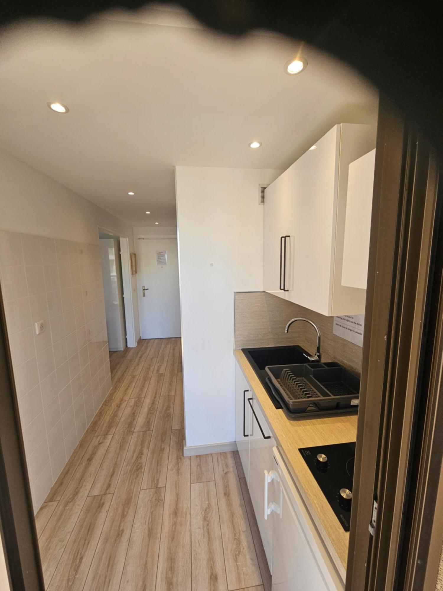 Beautiful 1 Bedroom Flat Nice Buitenkant foto