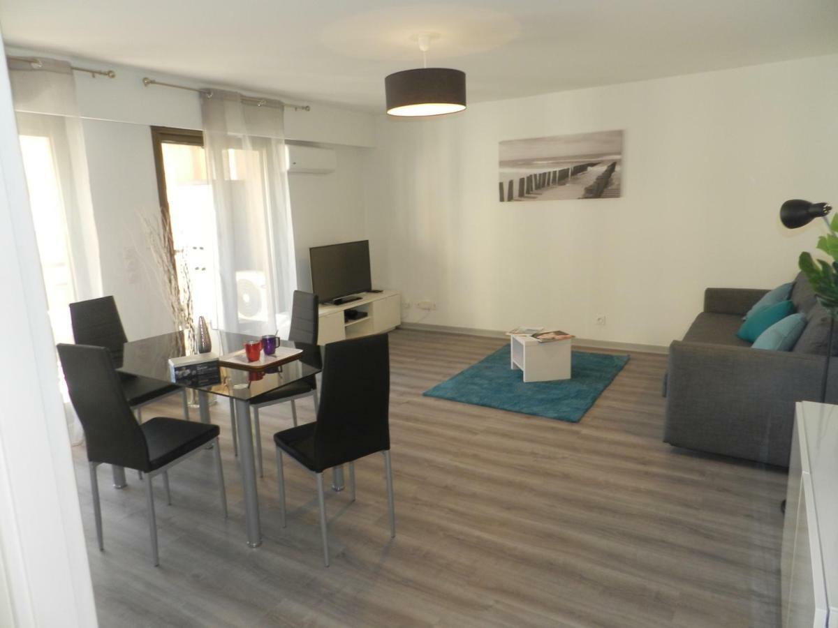 Beautiful 1 Bedroom Flat Nice Buitenkant foto