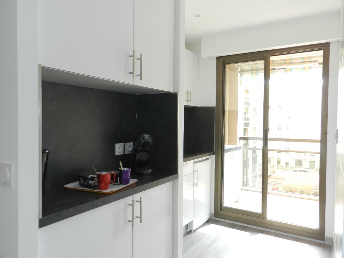 Beautiful 1 Bedroom Flat Nice Buitenkant foto